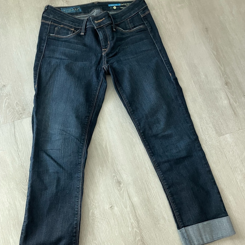 Fade to Blue Capris